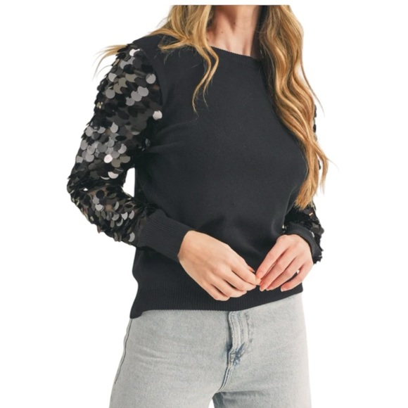 NWT Sioni Milano Women’s Small Black Sequins Bling Crew Sweater size XS - Picture 1 of 10